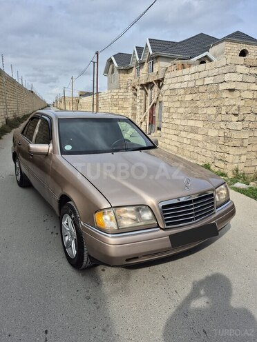 Mercedes C 180 1993, 227,000 km - 1.8 l - Bakı