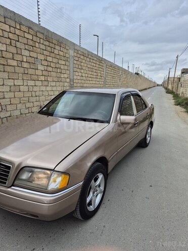 Mercedes C 180 1993, 227,000 km - 1.8 l - Bakı