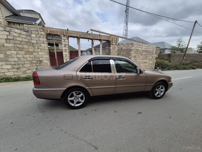 Mercedes C 180 1993, 227,000 km - 1.8 l - Bakı