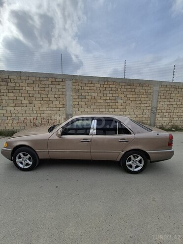 Mercedes C 180 1993, 227,000 km - 1.8 l - Bakı