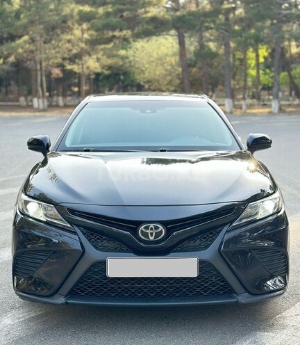 Toyota Camry 2018, 130,000 km - 2.5 l - Bakı