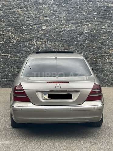 Mercedes E 300 2006, 297,000 km - 3.0 l - Bakı
