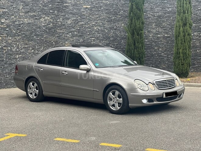 Mercedes E 300 2006, 297,000 km - 3.0 l - Bakı