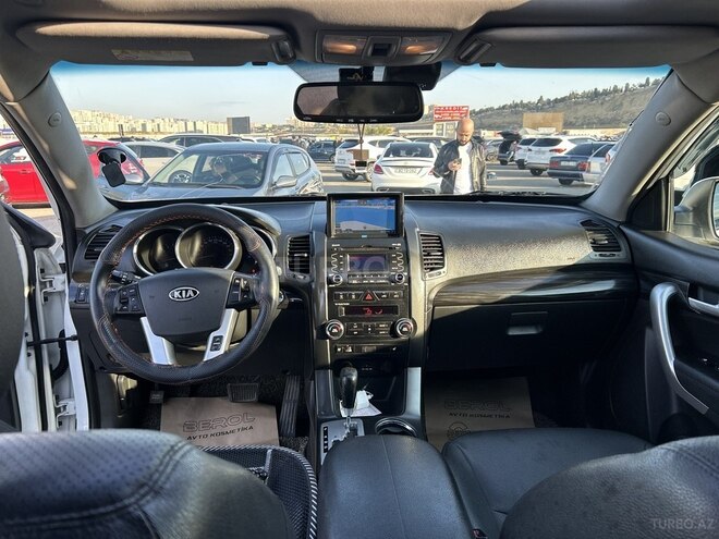 Kia Sorento 2011, 290,000 km - 2.0 l - Bakı