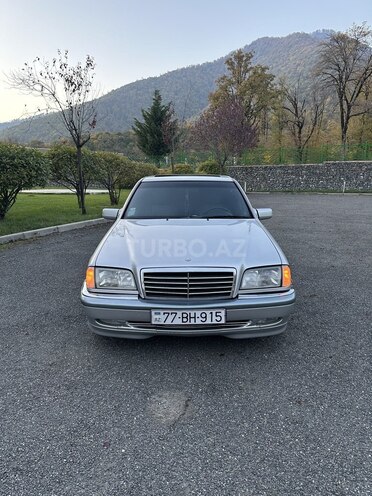 Mercedes C 200 1999, 315,000 km - 2.0 l - Qəbələ