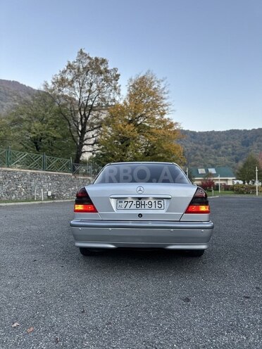 Mercedes C 200 1999, 315,000 km - 2.0 l - Qəbələ