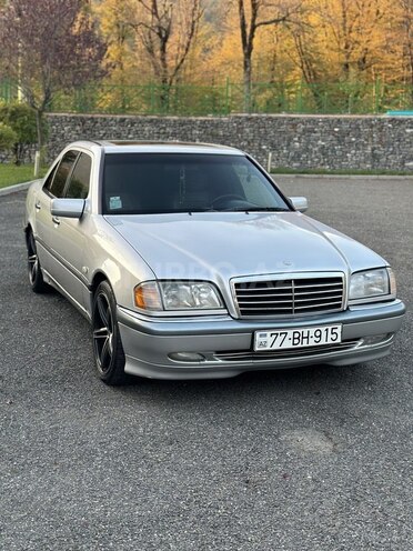 Mercedes C 200 1999, 315,000 km - 2.0 l - Qəbələ