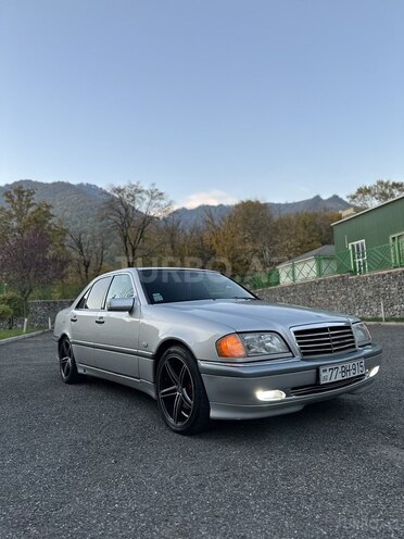 Mercedes C 200 1999, 315,000 km - 2.0 l - Qəbələ