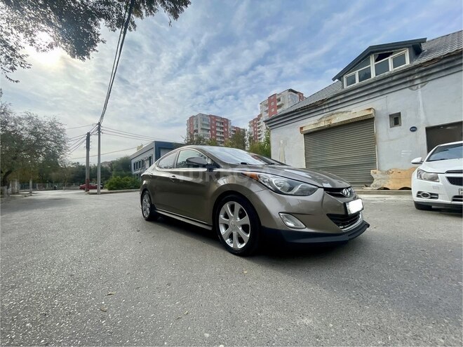 Hyundai Elantra 2012, 197,610 km - 1.8 l - Sumqayıt