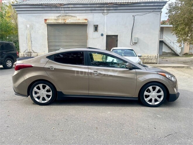 Hyundai Elantra 2012, 197,610 km - 1.8 l - Sumqayıt