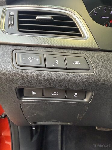 Hyundai Sonata 2015, 232,000 km - 2.0 л - Bakı