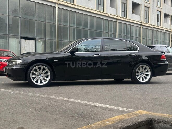 BMW 745 2004, 246,000 km - 4.4 l - Bakı