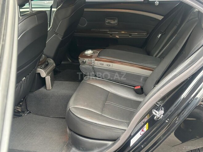 BMW 745 2004, 246,000 km - 4.4 l - Bakı