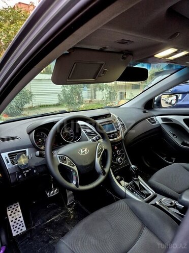 Hyundai Elantra 2015, 214,448 km - 1.8 l - Bakı