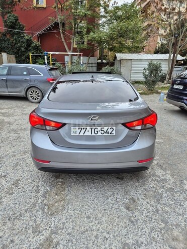 Hyundai Elantra 2015, 214,448 km - 1.8 l - Bakı