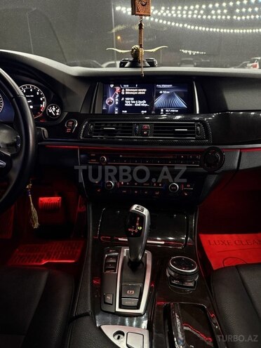 BMW 528 2014, 245,000 km - 2.0 l - Bakı