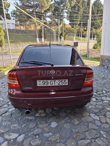 Opel Astra 1998, 286,000 km - 1.6 l - Şəki