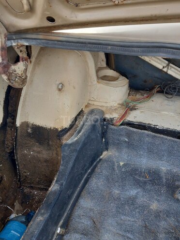 LADA (VAZ) 2106 1990, 85,000 km - 1.5 l - Şirvan