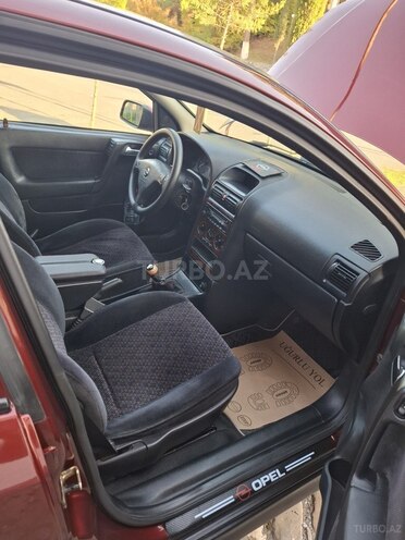 Opel Astra 1998, 286,000 km - 1.6 l - Şəki
