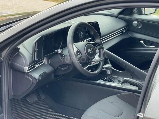 Hyundai Elantra 2022, 50,900 km - 1.6 l - Bakı