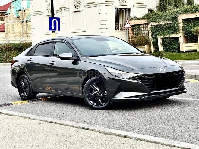 Hyundai Elantra 2022, 50,900 km - 1.6 l - Bakı
