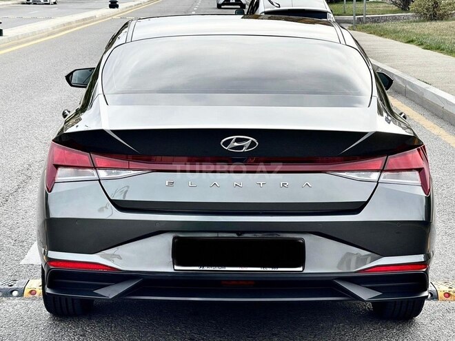 Hyundai Elantra 2022, 50,900 km - 1.6 l - Bakı