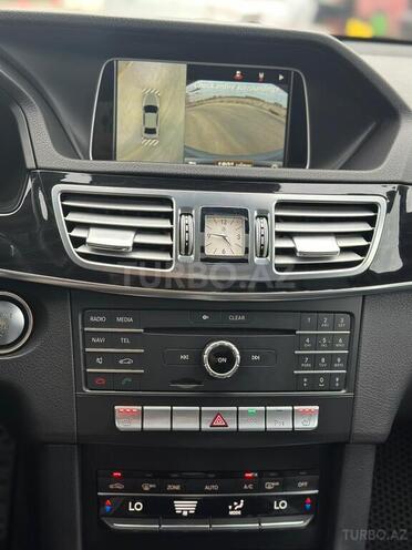 Mercedes E 250 4MATIC 2015, 157,500 km - 2.1 л - Bakı
