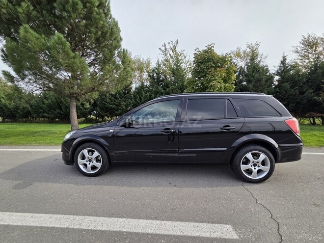 Opel Astra 2006, 120,000 km - 1.4 l - Qəbələ