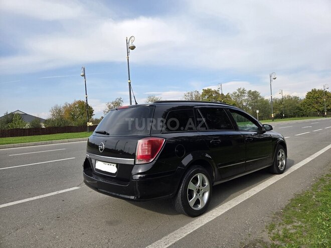 Opel Astra 2006, 120,000 km - 1.4 l - Qəbələ