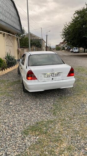 Mercedes C 180 1995, 695,000 km - 1.8 l - Gəncə