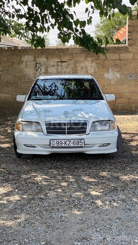 Mercedes C 180 1995, 695,000 km - 1.8 l - Gəncə