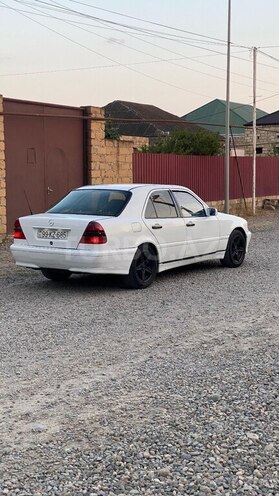Mercedes C 180 1995, 695,000 km - 1.8 l - Gəncə