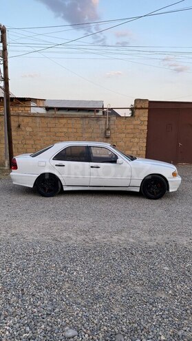 Mercedes C 180 1995, 695,000 km - 1.8 l - Gəncə
