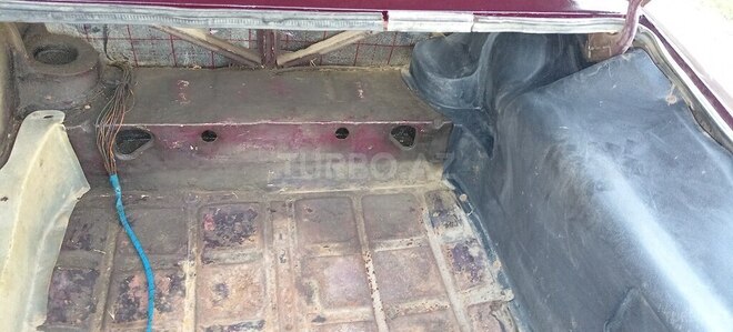 LADA (VAZ) 2106 1987, 258,963 km - 1.5 л - Salyan