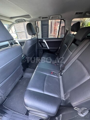 Toyota Land Cruiser Prado 2013, 180,000 km - 2.7 l - Bakı
