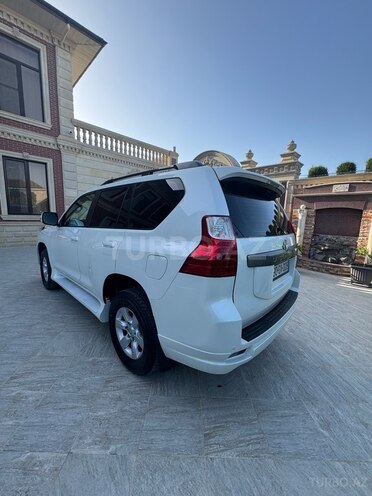 Toyota Land Cruiser Prado 2013, 180,000 km - 2.7 l - Bakı