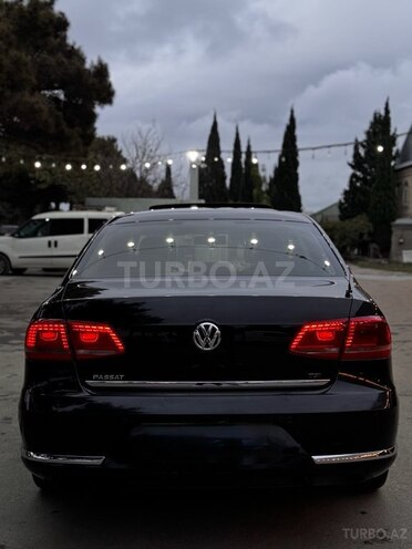 Volkswagen Passat 2011, 335,000 km - 1.8 l - Bakı