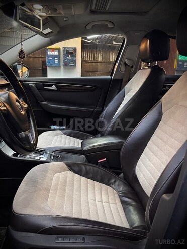 Volkswagen Passat 2011, 335,000 km - 1.8 l - Bakı