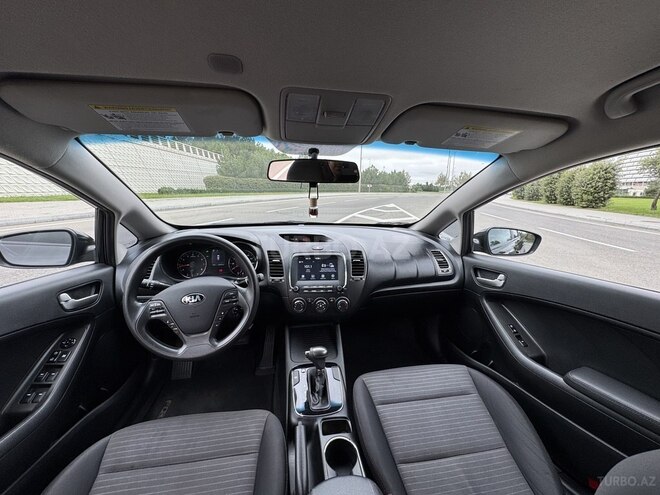Kia Forte 2018, 132,000 km - 2.0 l - Bakı
