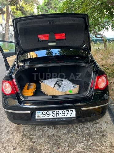 Volkswagen Passat 2005, 330,000 km - 2.0 l - Bakı