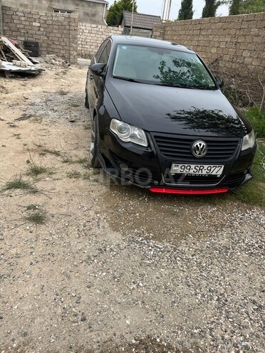 Volkswagen Passat 2005, 330,000 km - 2.0 l - Bakı