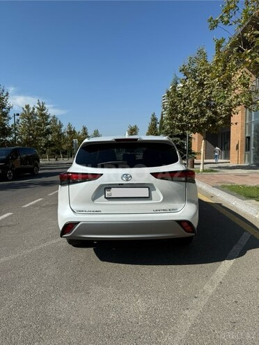 Toyota Highlander 2025, 2,700 km - 2.5 l - Bakı