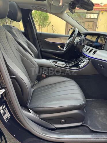 Mercedes E 300 e 2022, 19,980 km - 2.0 l - Bakı