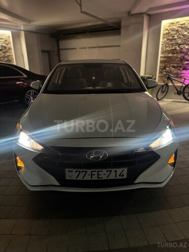 Hyundai Elantra 2019, 55,000 km - 2.0 л - Bakı