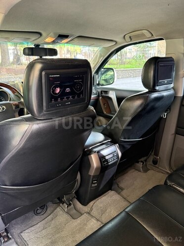 Toyota Land Cruiser Prado 2010, 110,000 km - 2.7 л - Şəki