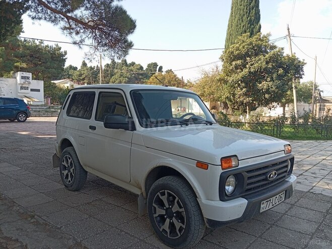 LADA (VAZ) Niva 2024, 37,000 km - 1.7 l - Gəncə