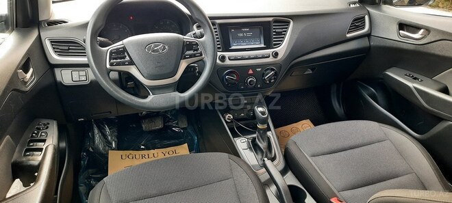 Hyundai Accent 2019, 84,220 km - 1.6 л - Bakı