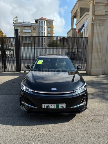 Geely Galaxy A7-1