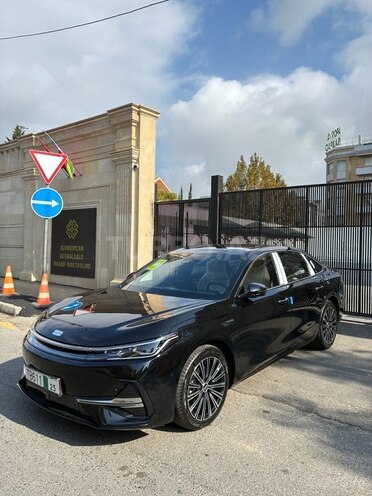 Geely Galaxy A7-3
