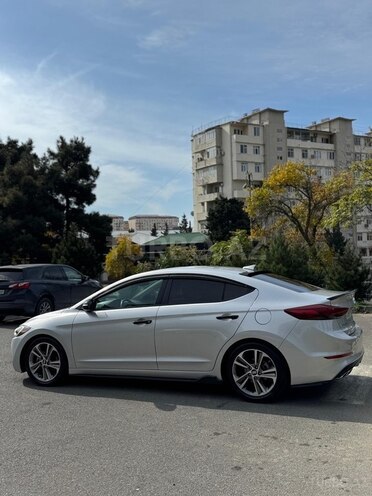 Hyundai Elantra 2017, 155,000 km - 2.0 l - Bakı